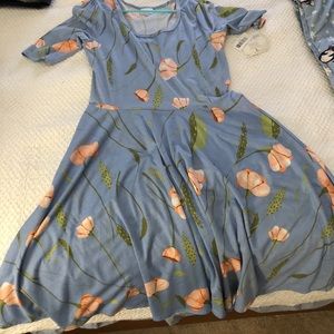 Large lularoe Nicole dress NWT